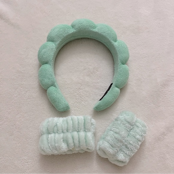 Spa Headband with Matching Wristband for Washing Face (Green) - Picture 1 of 3